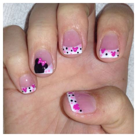 minnie mouse toe nails|Embrace Childhood with 30 Minnie Mouse Nail。